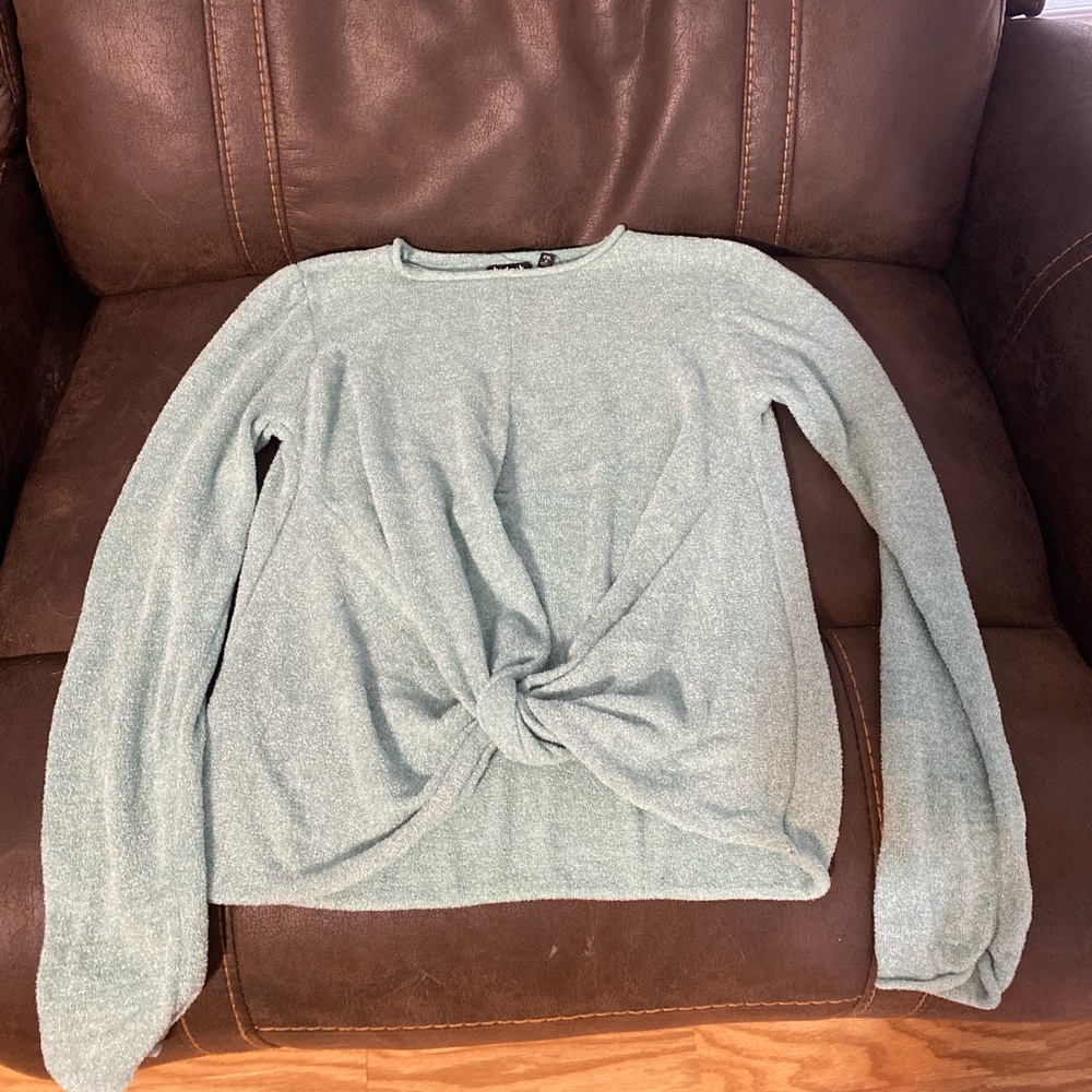 Cropped,sparkley ,sage green sweater    size S